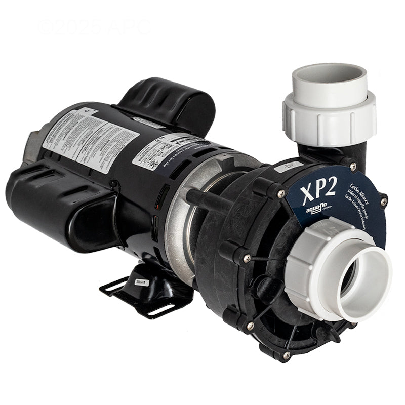 Aqua-Flo Flo-Master XP2 2.5HP 230V 2-Speed Spa Pump (AF061250001040) — Full profile image showing the complete pump assembly with a black motor and black side-discharge wet end housing on a white background.