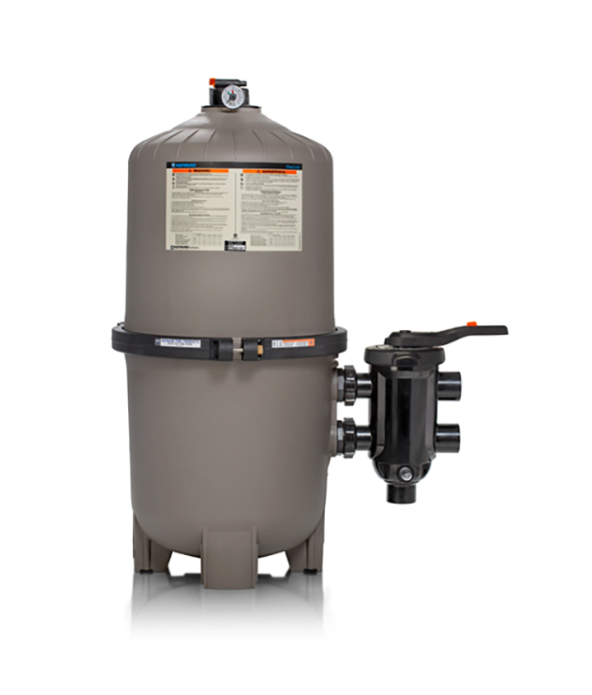 Hayward SP0425 Selectaflo 4-position backwash valve shown installed on a Pro-Grid vertical grid DE filter tank for side-mount configuration.