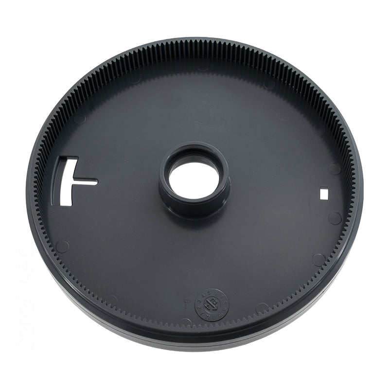 Toothed outer rim and center hub view of the Pentair 360006 Legend gray replacement wheel.